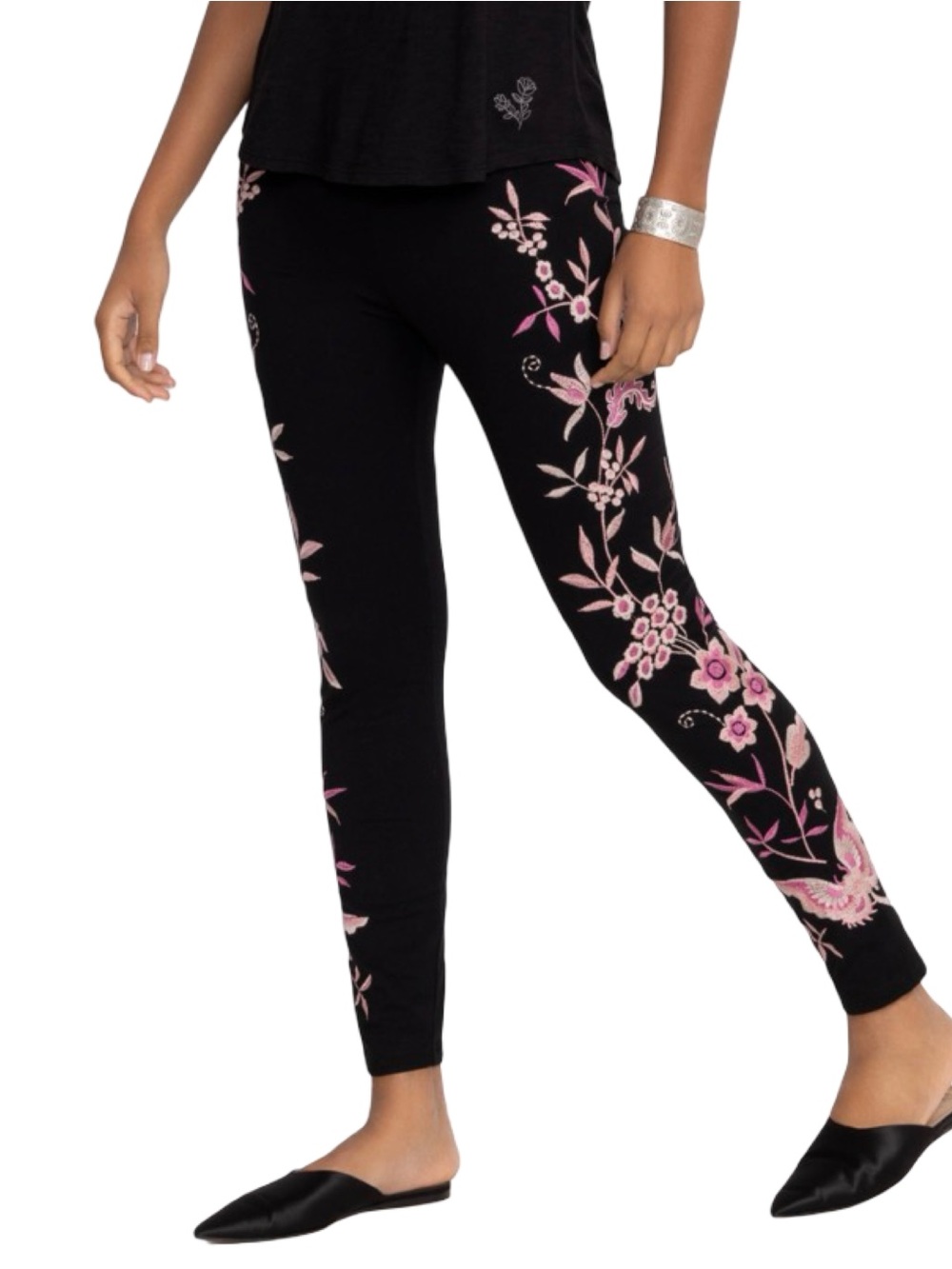 Johnny Was Women’s Size S Black Floral Embroidered Rosalyn Leggings
